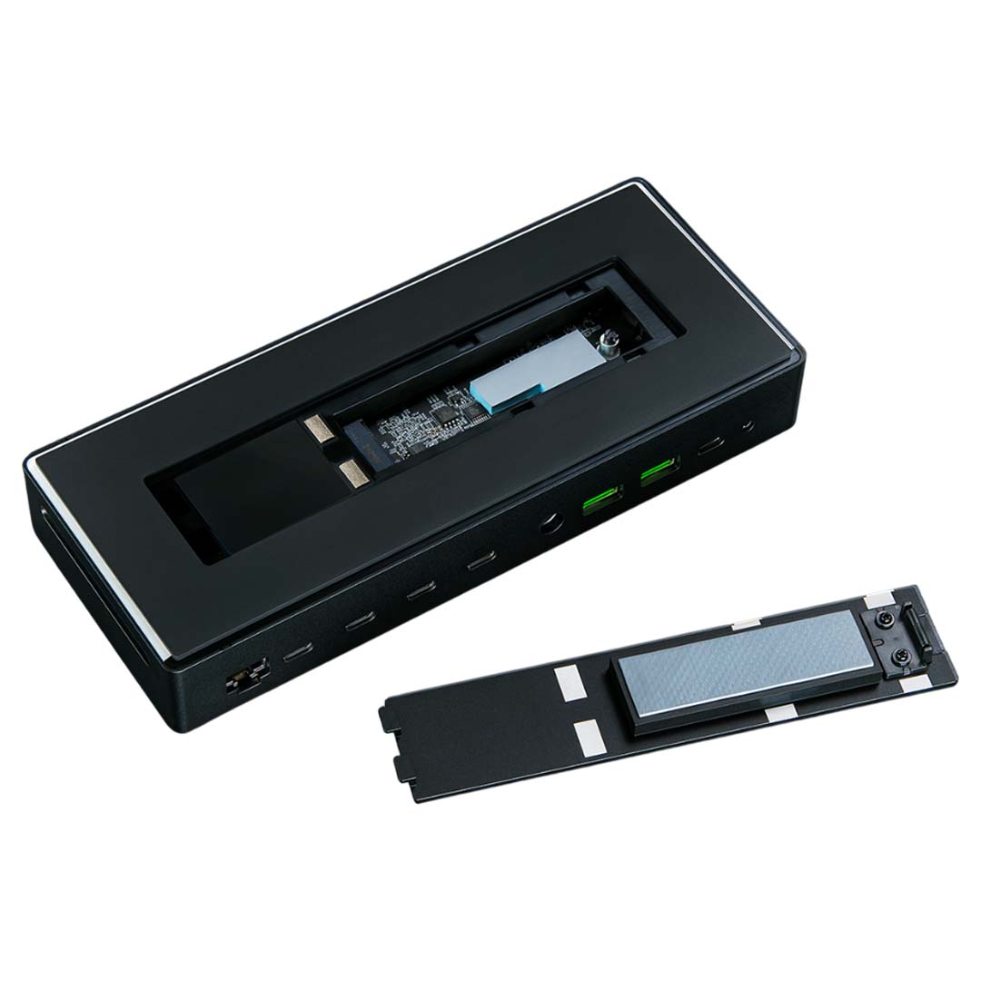 Buy Razer Thunderbolt 5 Chroma Docking Station Black [RC21